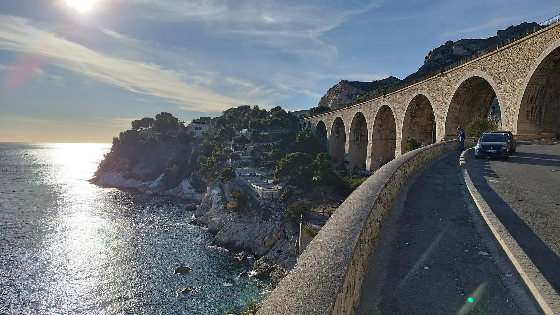 Gite Renove Calanque La Vesse Le Rove France