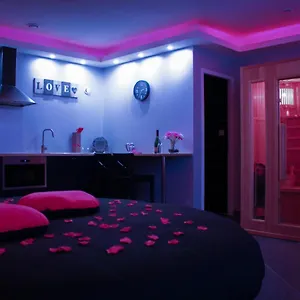 Love hôtel Nuit Vip Sauna Privatif, Le Rove